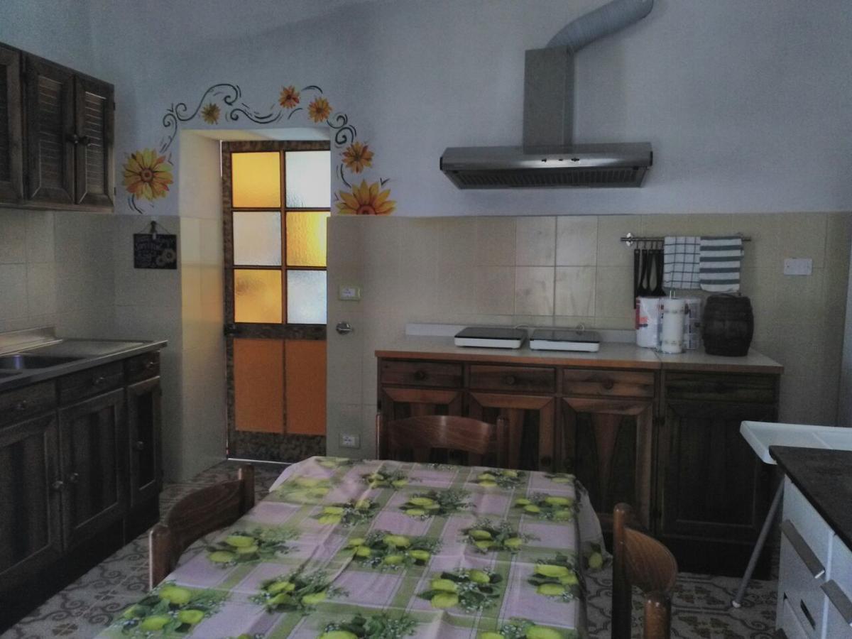 B&B Il Girasole Finale Ligure Exterior photo